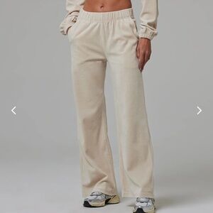 Talentless women’s terry cloth lounge pant